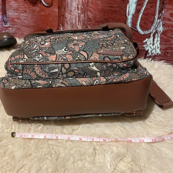 New??? Sakroots canvas backpack/crossbody bag - Picture 12 of 16